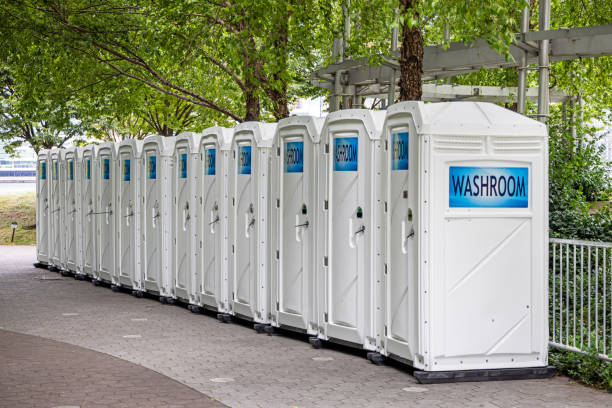Portable Toilet Options We Offer in Ottawa Hills, OH